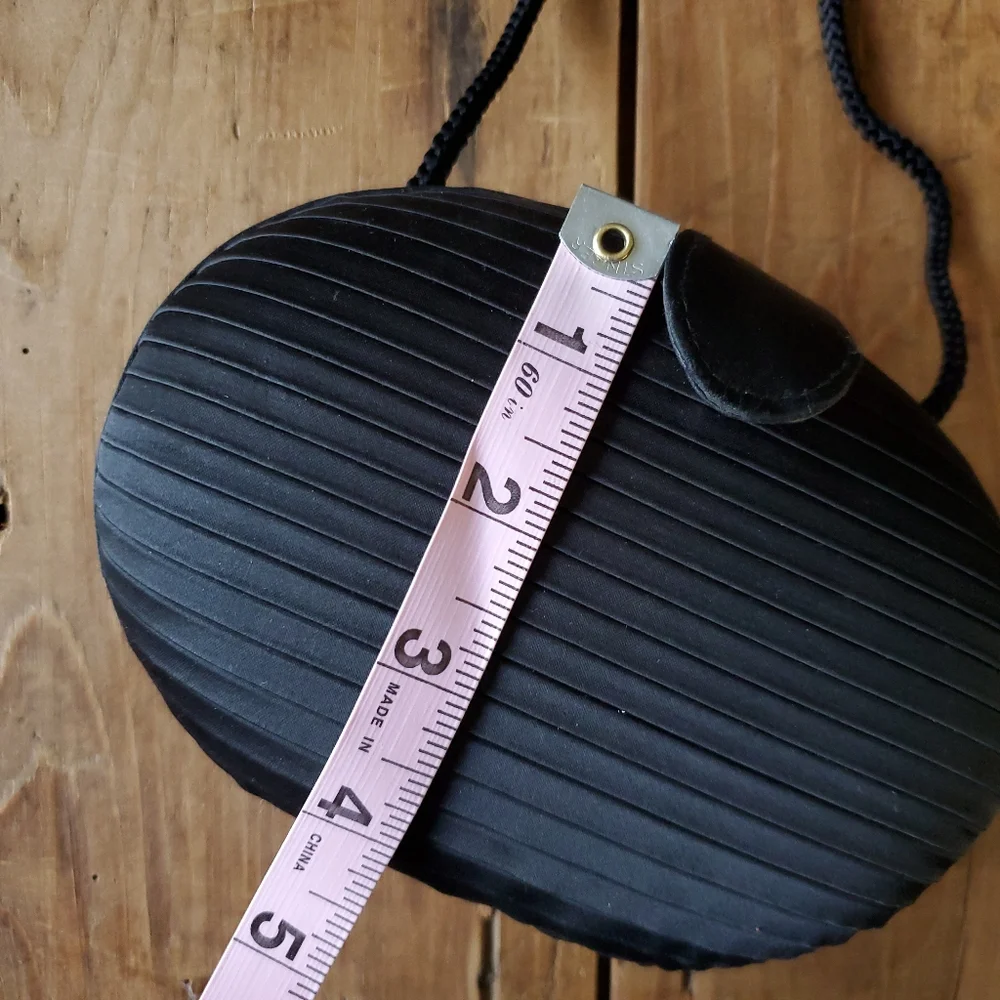 Delill Creation VINTAGE Black Pleated Satin Evening Bag - Picture 14 of 16